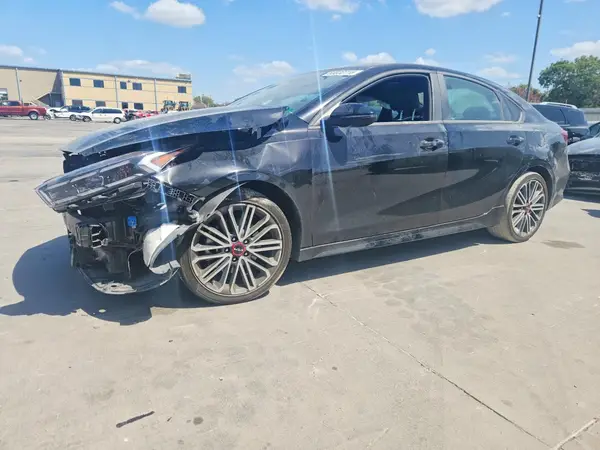 3KPF44ACXRE789423 — 2024 Kia Forte, Передняя часть (Front End), фото до ремонта