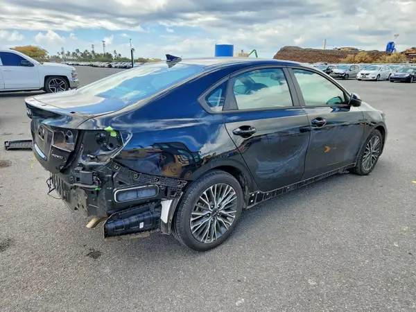 3KPF54AD8RE759102 — 2024 Kia Forte, фото 3 с аукциона Copart, Задняя часть