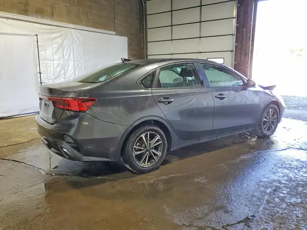 3KPF24AD6RE827017 — 2024 Kia Forte, фото 3 с аукциона Copart 28.09.2026, Передняя часть