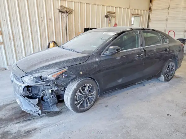 3KPF24AD3RE811390 — 2024 Kia Forte, Передняя часть (Front End), фото до ремонта