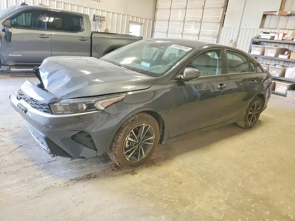 3KPF24AD2RE828276 — 2024 Kia Forte, Передняя часть (Front End), фото до ремонта