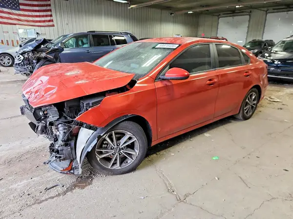 3KPF24AD3RE717428 — 2024 Kia Forte, Передняя часть (Front End), фото до ремонта