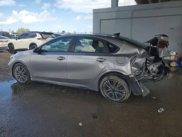 2024 KIA FORTE VIN 3KPF54AD6RE816462 фото 2