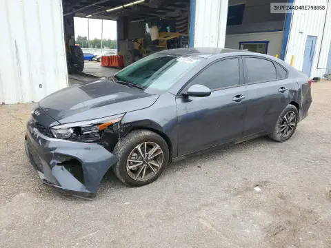 3KPF24AD4RE798858 — 2024 Kia Forte, Передняя часть, фото до ремонта
