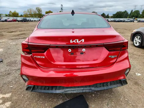 3KPF24AD8RE712578 — 2024 Kia Forte, фото 6 с аукциона Copart, Сторона