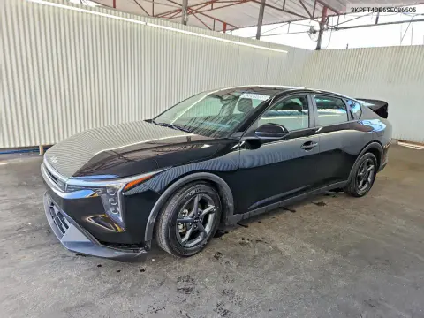 3KPFT4DE6SE086505 — 2025 Kia K4, Задняя часть, фото до ремонта