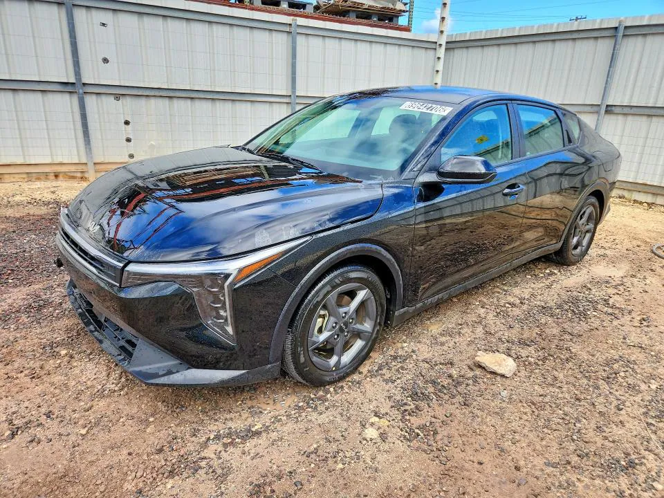 2025 KIA k4 VIN 3KPFT4DE7SE066649 фото 1