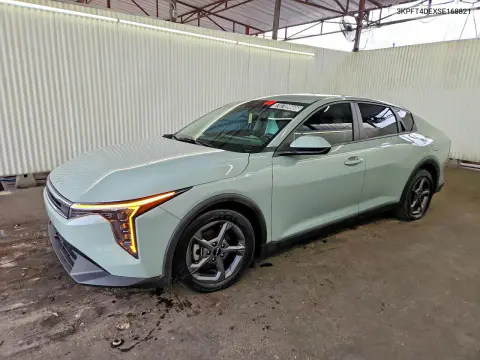 3KPFT4DEXSE168821 — 2025 Kia K4, Сторона, фото до ремонта