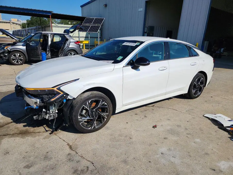 KNAG64J77S5301884 Kia K5 2025 — повреждение Передняя часть, фото до ремонта
