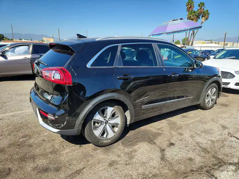 2017 KIA Niro VIN KNDCB3LC2H5043980 фото 3