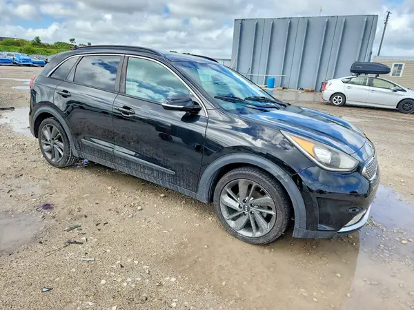 KNDCC3LC6H5045602 — 2017 Kia NIRO, фото 4 с аукциона Copart 13.10.2026, Механические повреждения