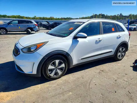 KNDCB3LC6H5048387 — 2017 Kia NIRO, Задняя часть, фото до ремонта
