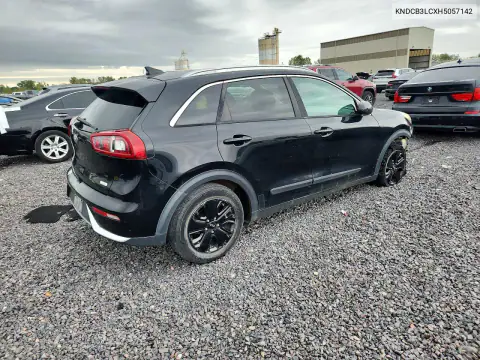 KNDCB3LCXH5057142 — 2017 Kia NIRO, фото 3 с аукциона Copart, Передняя часть