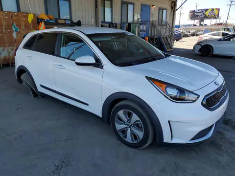 2018 KIA Niro VIN KNDCB3LC2J5210117 фото 4