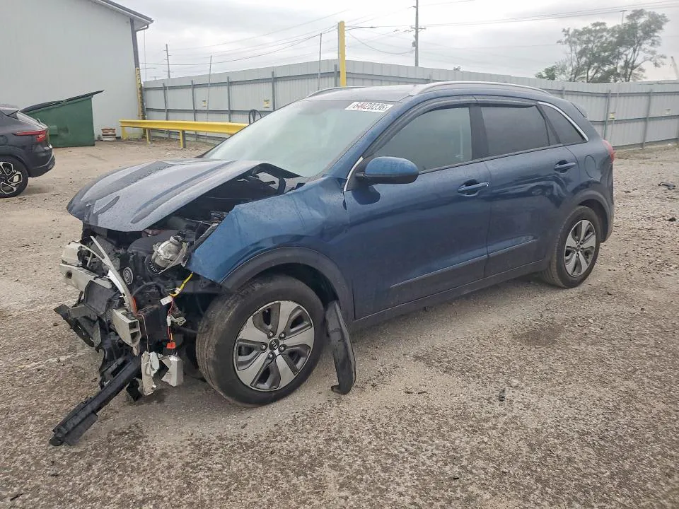 2018 KIA Niro VIN KNDCB3LC5J5200679 фото 1