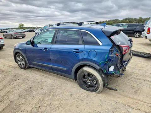 2018 KIA Niro VIN KNDCB3LC1J5200758 фото 2