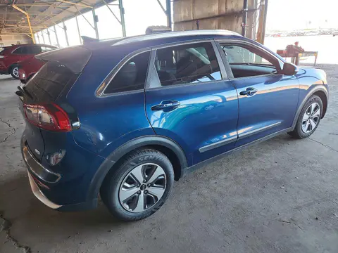 2018 KIA Niro VIN KNDCB3LC9J5170683 фото 3