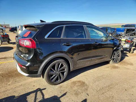 2019 KIA Niro VIN KNDCC3LC3K5255971 фото 3