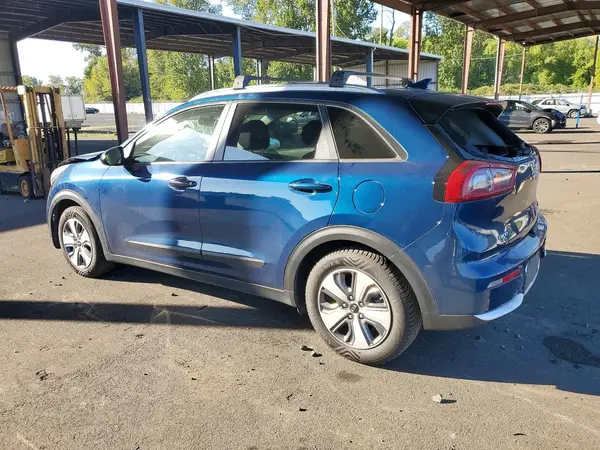 KNDCB3LC8K5256682 — 2019 Kia NIRO, фото 2 с аукциона Copart, Передняя часть