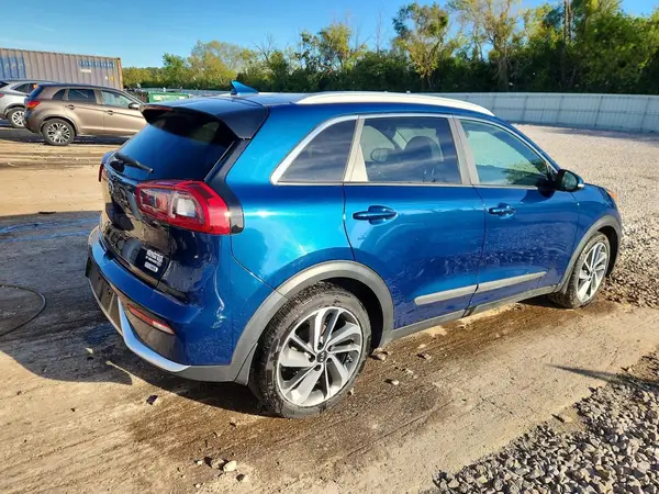 2019 KIA NIRO VIN KNDCE3LC8K5215878 фото 3