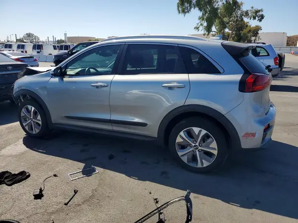 KNDCC3LG9K5022762 — 2019 Kia NIRO, фото 2 с аукциона Copart, Передняя часть