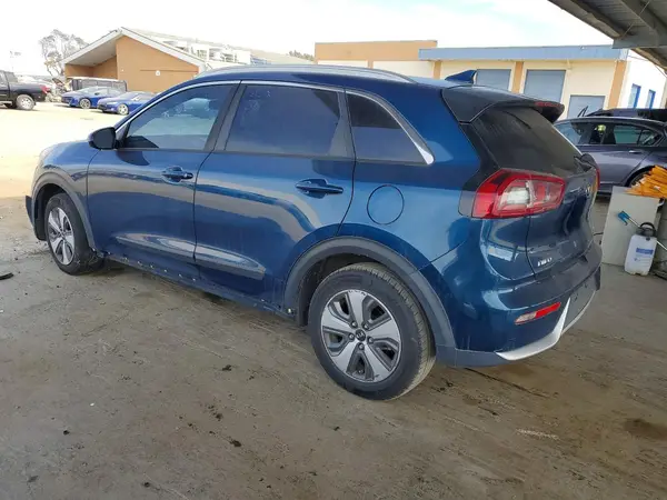 KNDCB3LC0K5334579 — 2019 Kia NIRO, фото 2 с аукциона Copart 13.10.2026, Механические повреждения