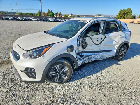KNDCC3LD9N5490789 — 2022 Kia NIRO, Боковая часть, фото до ремонта