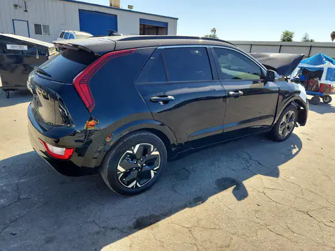 2023 KIA Niro VIN KNDCR3L14P5022024 фото 3