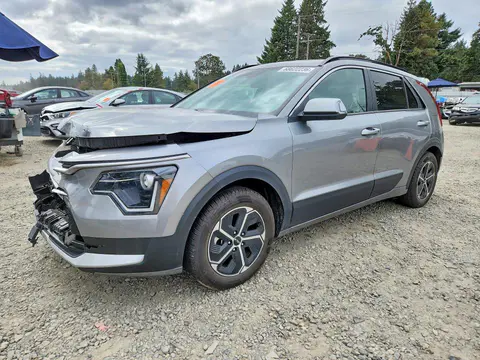 KNDCR3LE4P5048612 — 2023 Kia NIRO, Передняя часть (Front End), фото до ремонта