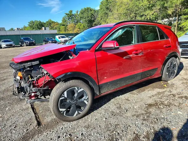 KNDCR3L12P5026427 — 2023 Kia NIRO, Передняя часть (Front End), фото до ремонта