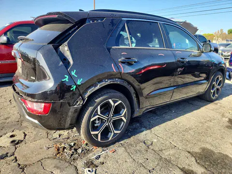 2023 KIA Niro VIN KNDCR3LE1P5099694 фото 3