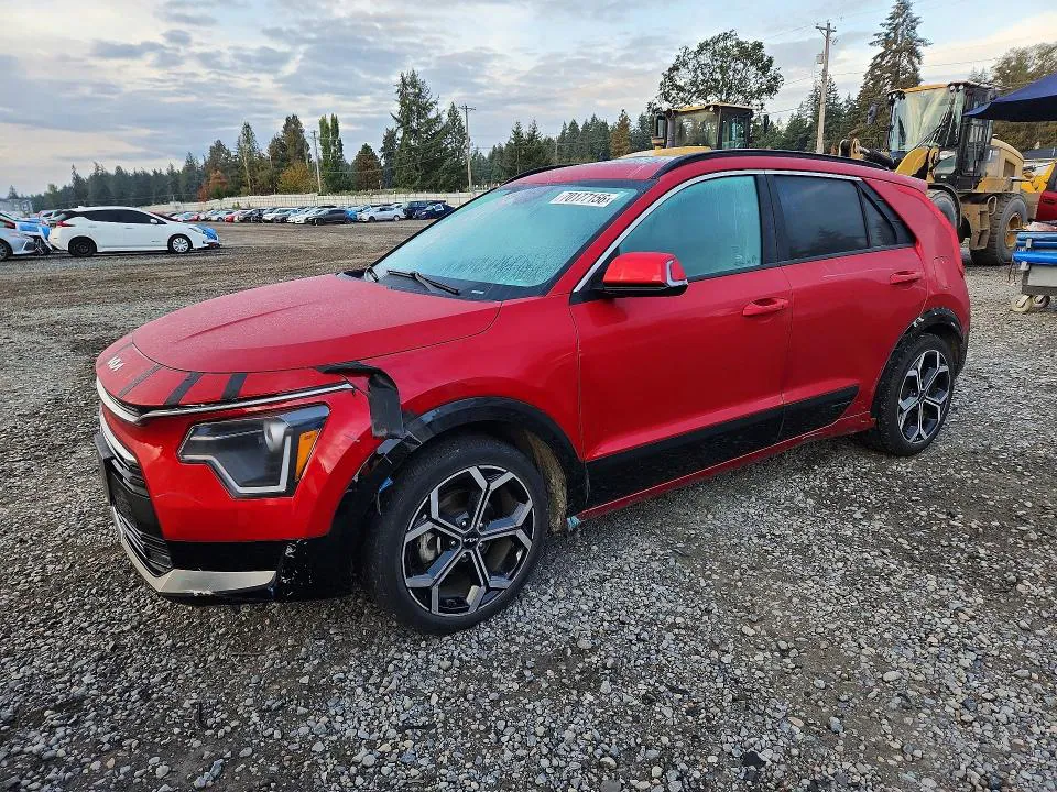 2023 KIA Niro VIN KNDCR3LE8P5106351 фото 1