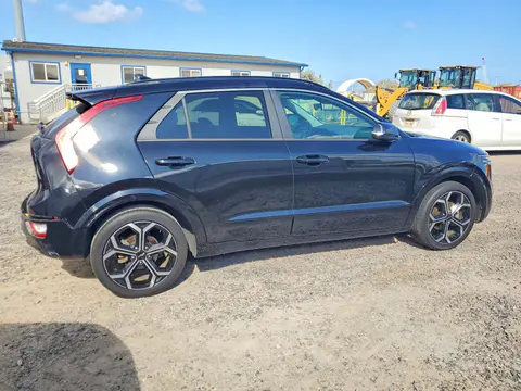 2024 KIA Niro VIN KNDCR3LE6R5152070 фото 3