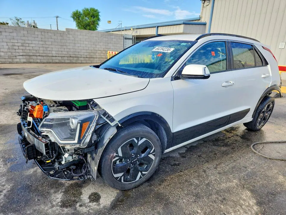 2024 KIA Niro VIN KNDCR3L16R5110687 фото 1