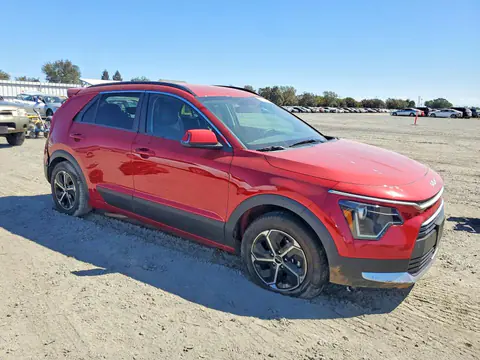2024 KIA Niro VIN KNDCR3LE8R5157481 фото 4