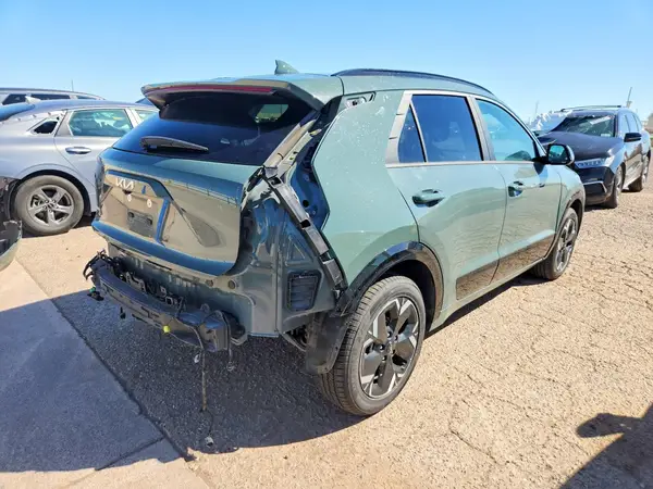 KNDCR3L19R5115074 — 2024 Kia NIRO, фото 3 с аукциона Copart 28.09.2026, Задняя часть