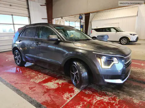 KNDCP3LEXS5308011 — 2025 Kia NIRO, фото 4 с аукциона Copart 14.10.2026, Сторона