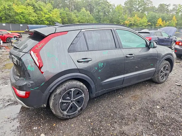KNDCP3LE1T5375548 — 2026 Kia NIRO, фото 3 с аукциона Copart, Передняя часть