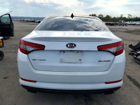 5XXGR4A62CG087028 — 2012 Kia Optima, Передняя часть, фото до ремонта