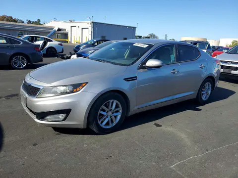5XXGM4A73DG243179 — 2013 Kia Optima, Задняя часть (Rear End), фото до ремонта