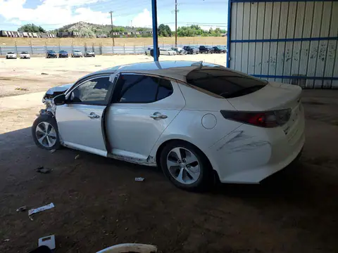 KNAGM4AD1F5078341 — 2015 Kia Optima, фото 2 с аукциона Copart 30.09.2026, Передняя часть