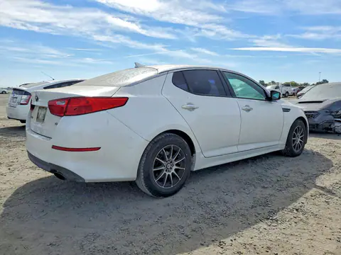 KNAGM4A73F5622395 — 2015 Kia Optima, фото 3 с аукциона Copart 13.10.2026, Вандализм