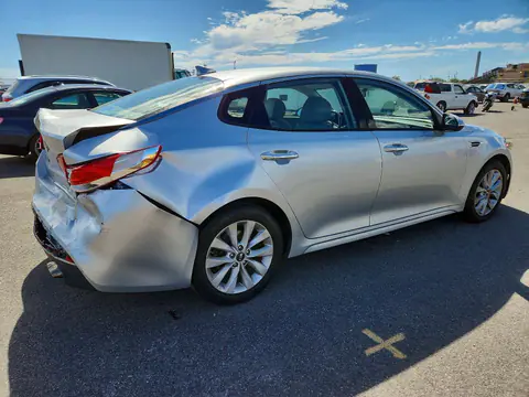 2016 KIA Optima VIN 5XXGU4L35GG079531 фото 3