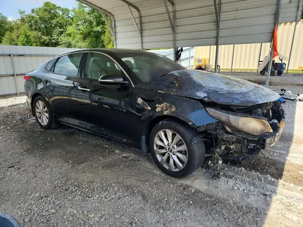 5XXGU4L31GG066162 — 2016 Kia Optima, фото 4 с аукциона Copart 01.10.2026, Пожар двигателя