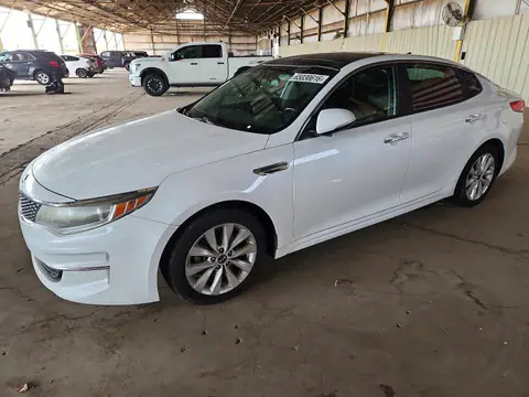 5XXGU4L32GG012675 Kia Optima 2016 — повреждение Мелкие вмятины и царапины, фото до ремонта