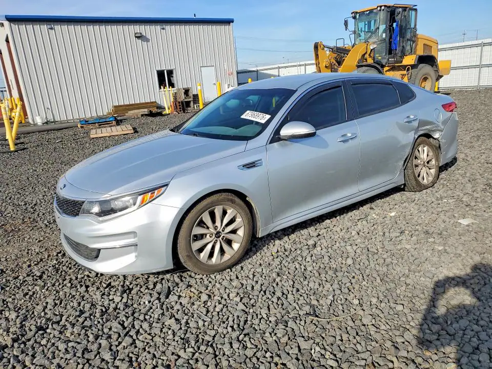 5XXGT4L36GG050171 Kia Optima 2016 — повреждение Боковая часть, фото до ремонта