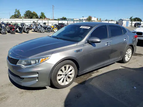 5XXGT4L37GG005319 — 2016 Kia Optima, Задняя часть (Rear End), фото до ремонта