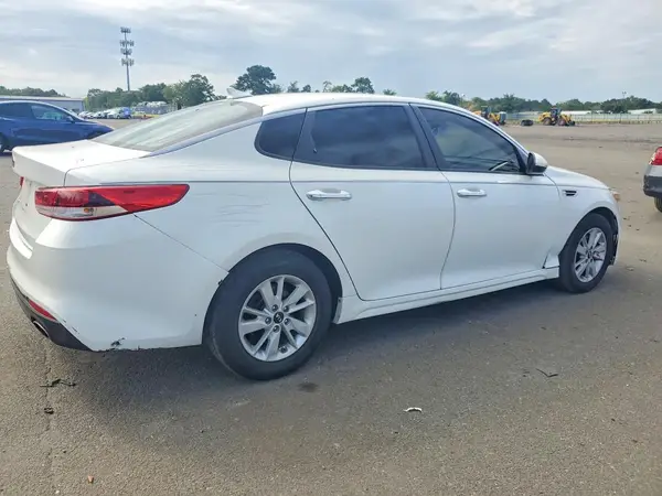KNAGT4L32G5073254 — 2016 Kia Optima, фото 3 с аукциона Copart, Передняя часть