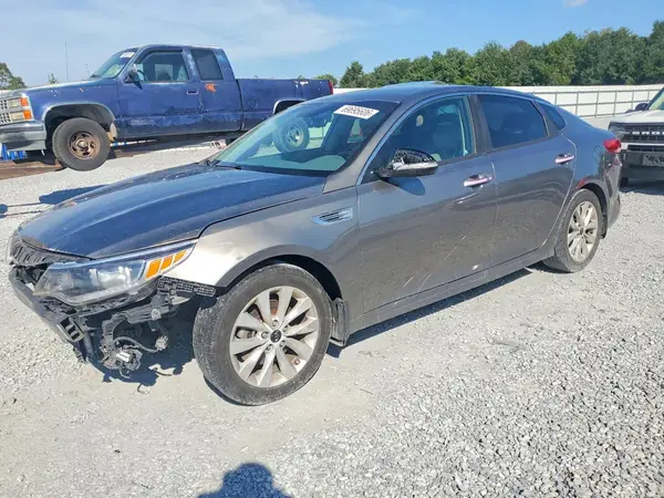 5XXGU4L30GG018202 — 2016 Kia Optima, Передняя часть (Front End), фото до ремонта