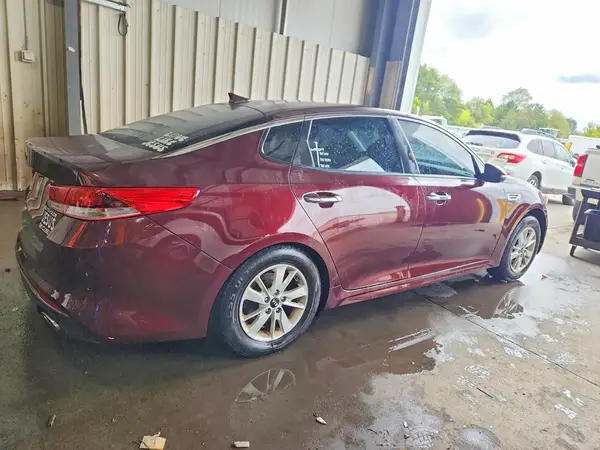 5XXGT4L31GG117985 — 2016 Kia Optima, фото 3 с аукциона Copart, Боковая часть